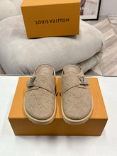 China Replica LV Women Shoes 74usd Only